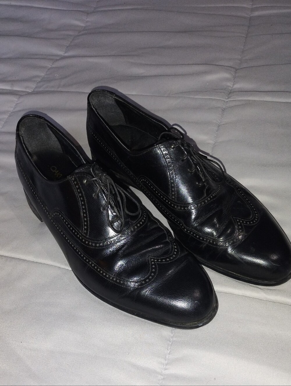 Classic Black Leather Brogue Derby Shoes for Men